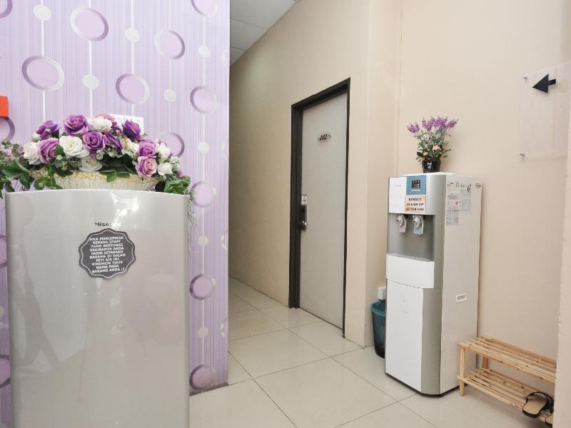 Ada Hotel & Apartment Kuala Terengganu Exterior photo