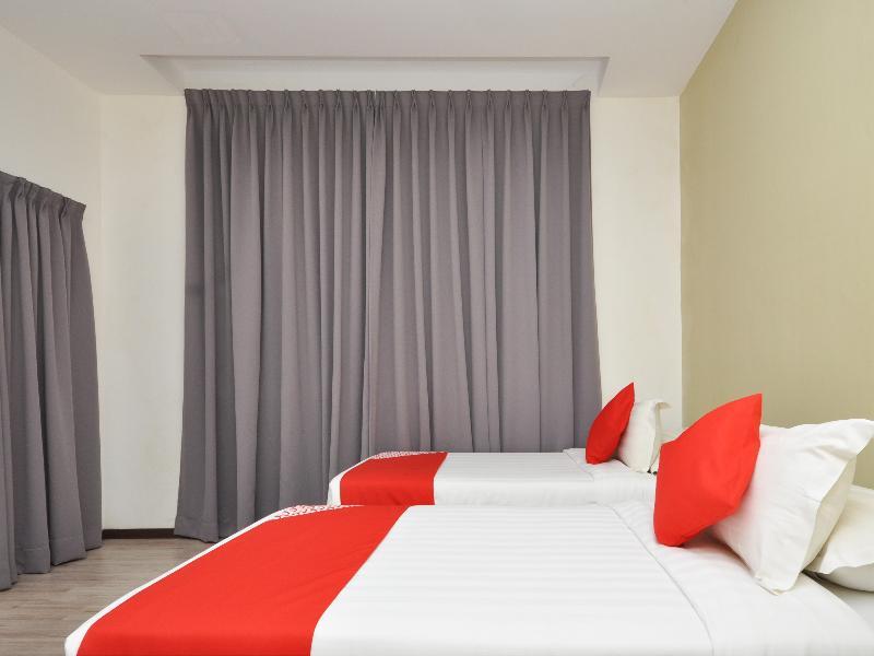 Ada Hotel & Apartment Kuala Terengganu Exterior photo